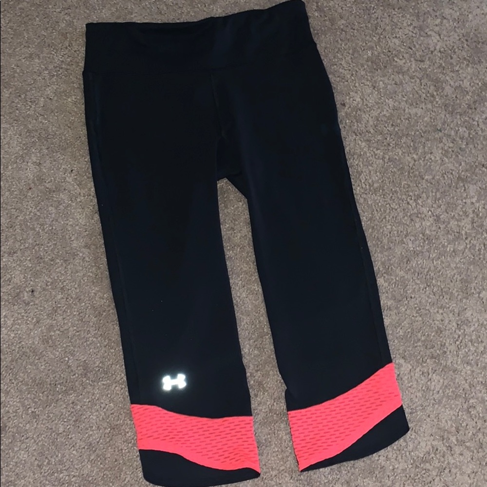 Under Armor Capri Length Compression Leggings